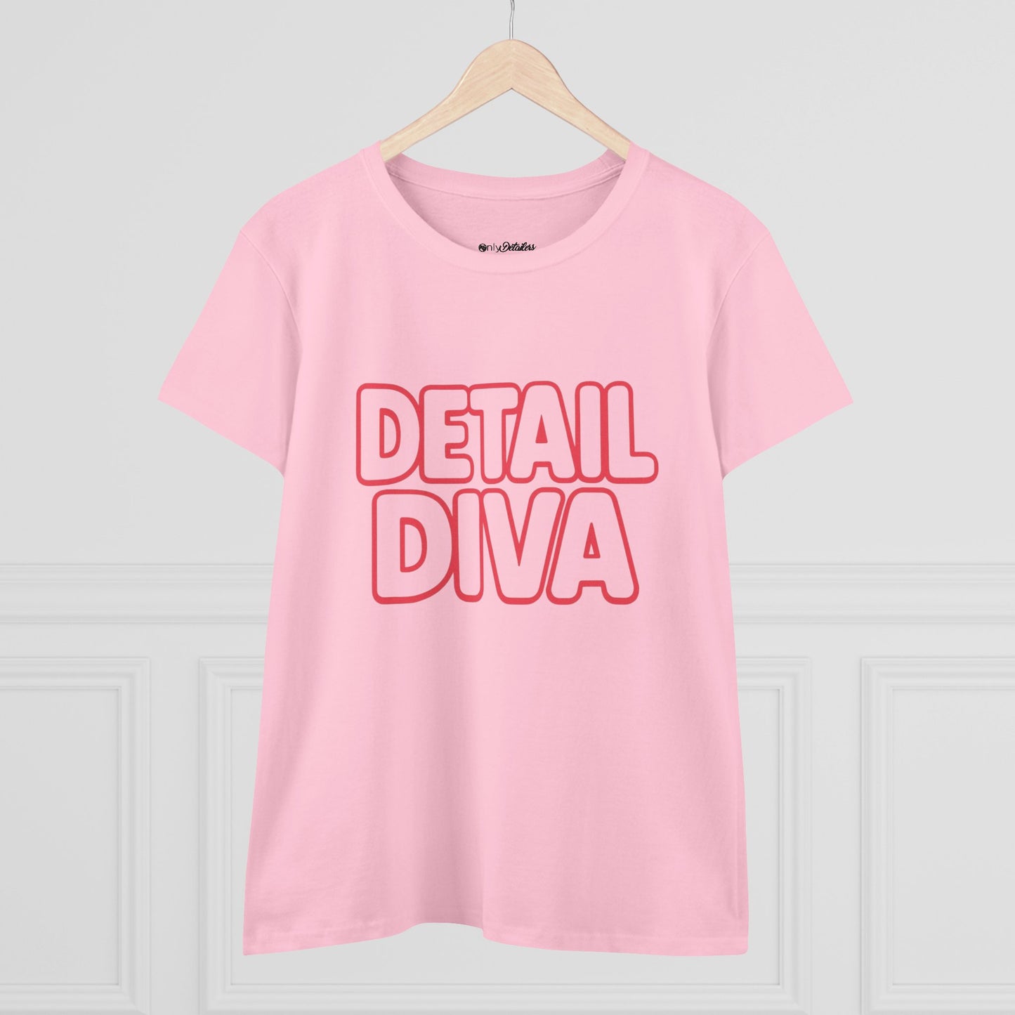 Detail Diva Women’s Car Detailing T-Shirt – Auto Detailing Apparel for Car Girls