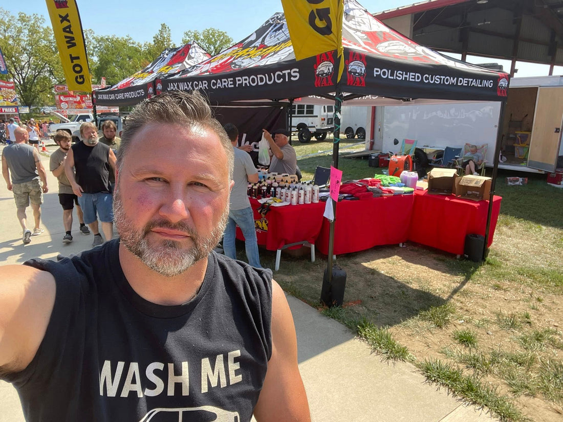 Slingin’ Wax & Talking Shine: Saturday at the Jax Wax Booth